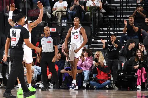 kg, 琼斯有可能, 到非常担心