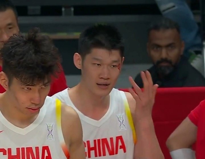 jw, lhUA, 转身就冲回 jw, lhUA, 转身就冲回