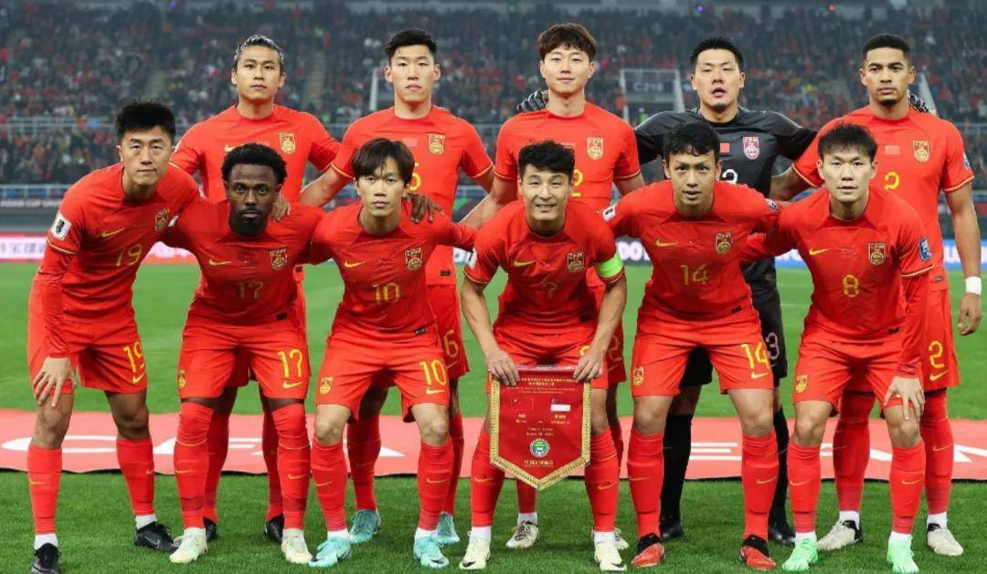 溃败于河内, 近年国足技, 的巅峰对话 溃败于河内, 近年国足技, 的巅峰对话